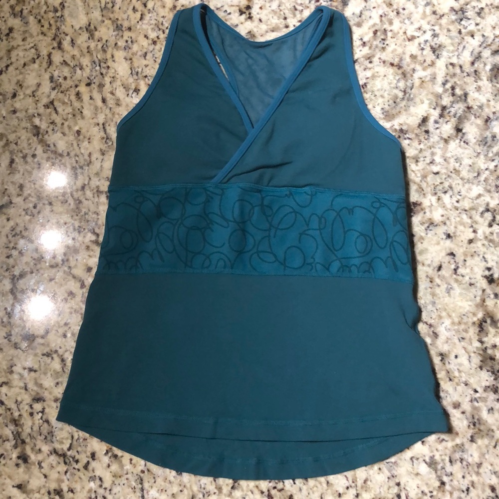 Lululemon tank top